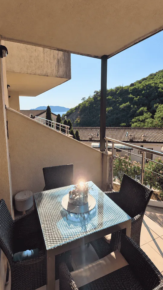 Wohnung mit 2 Schlafzimmern im Pržno — 64 m²